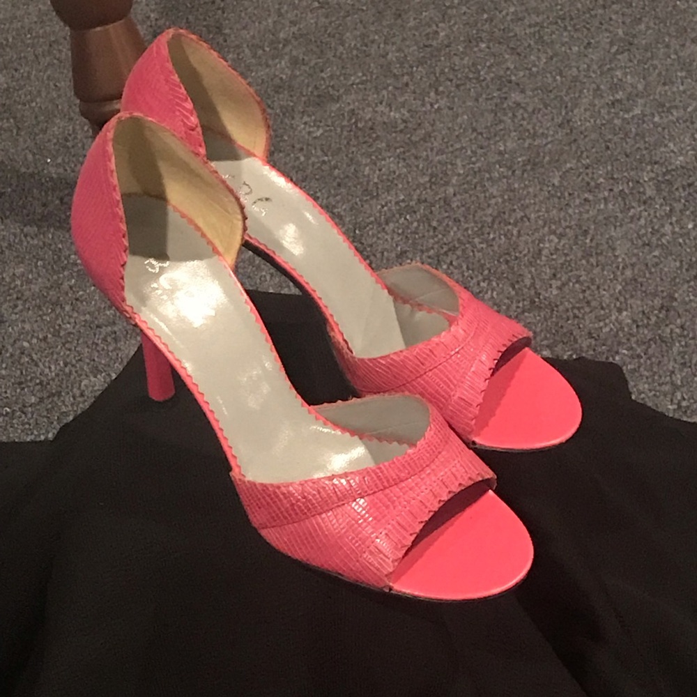 Super pink heels